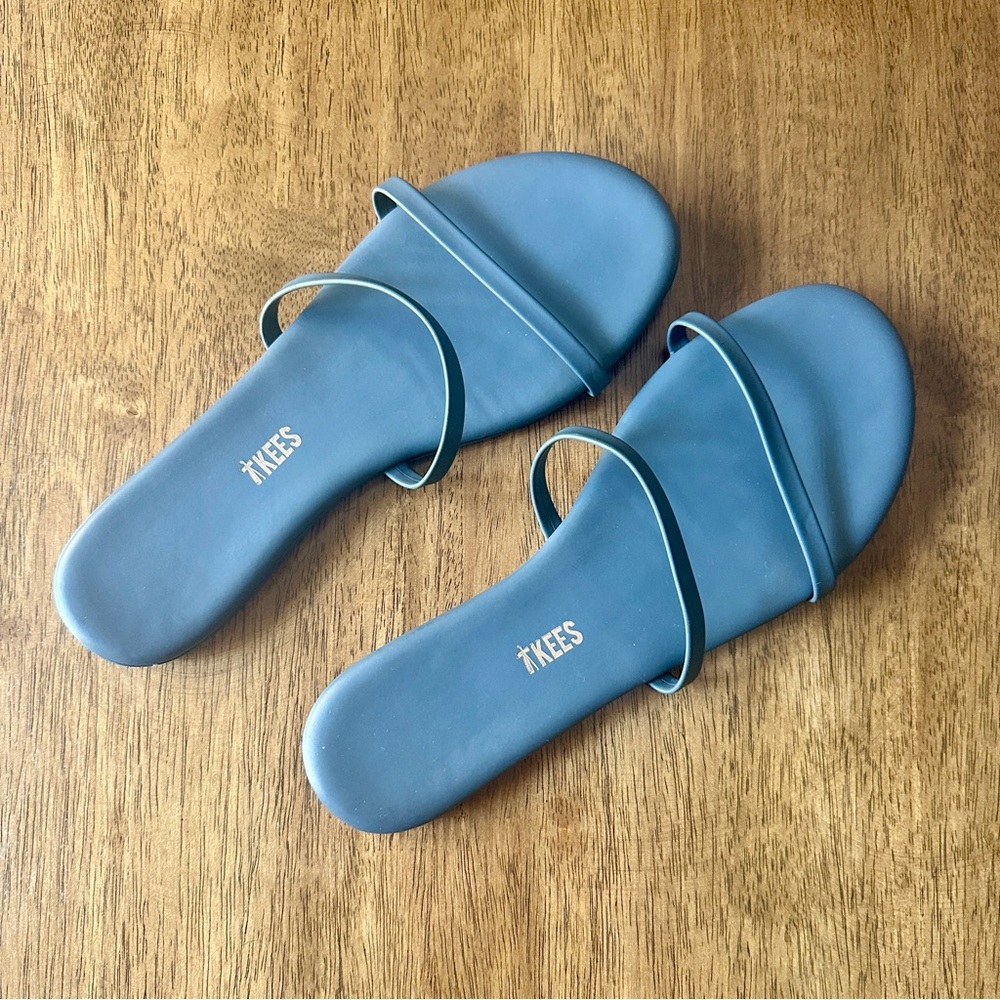 TKEES Women's Double Strap Sandals in Slate Blue